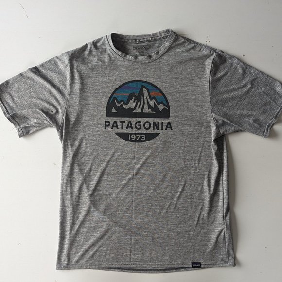 Patagonia Other - Men's Capilene® Cool Daily Shirt Size Small